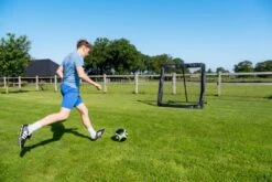 EXIT TOYS EXIT Kickback Rebounder XL - 164 X 164 Cm -Buiten En Tuinen Winkel 1900 2849 43.05.10.00 10