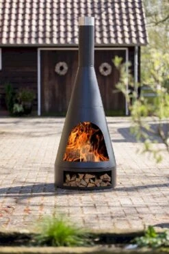 RedFire Kingston Tuinhaard - Medium 11 RedFire Kingston Tuinhaard - Medium -Buiten En Tuinen Winkel 900 600 84050 lifestyle 01